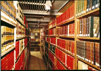Intérieur du magasin de matériel imprimé